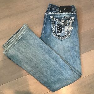Miss Me Boot Cut Jeans / 27
